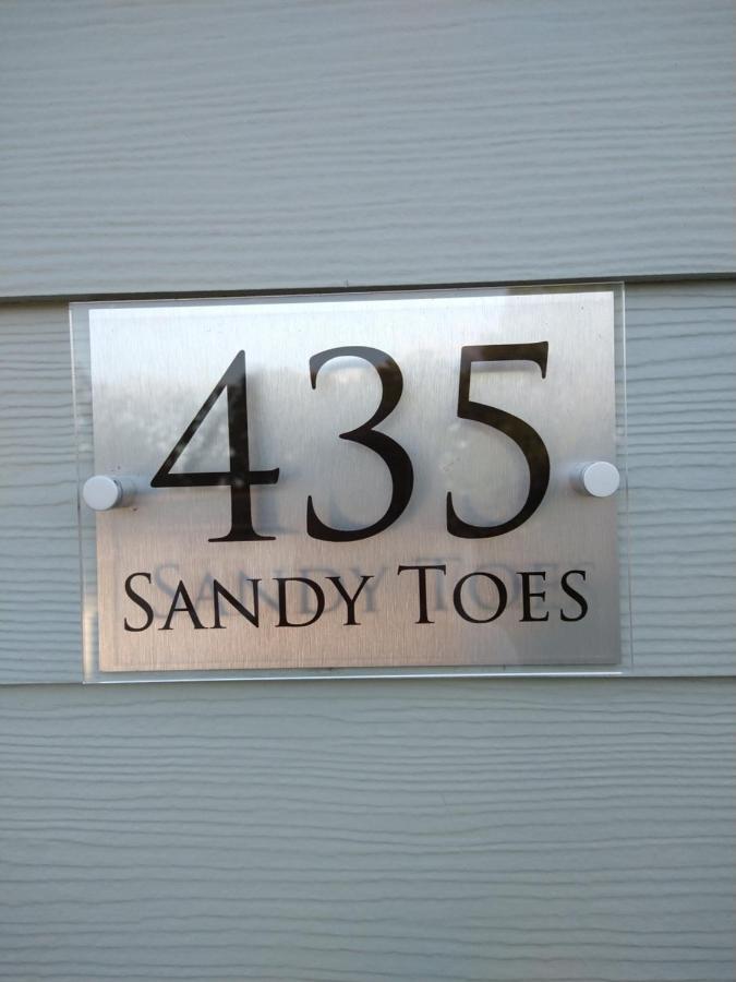 Sandy Toes 435 Norton Park Dartmouth Exterior photo